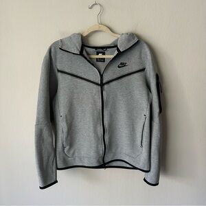 Nike Tech Men’s Sports Zip Up Performance Hoodie in Grey M